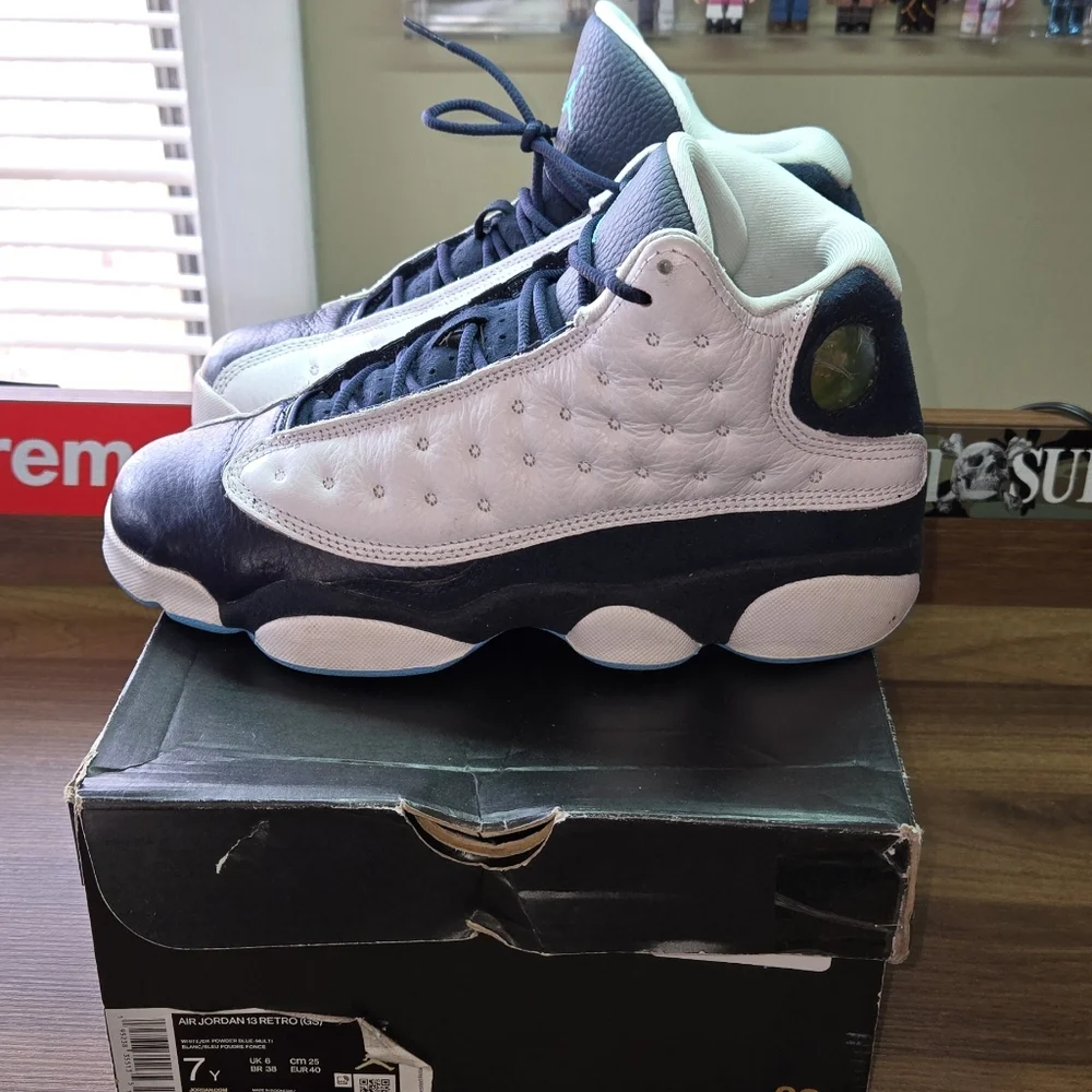 Nike Air Jordan 13 Retro Obsidion 7y/8.5w